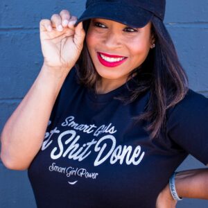 Casual style with motivational shirt
